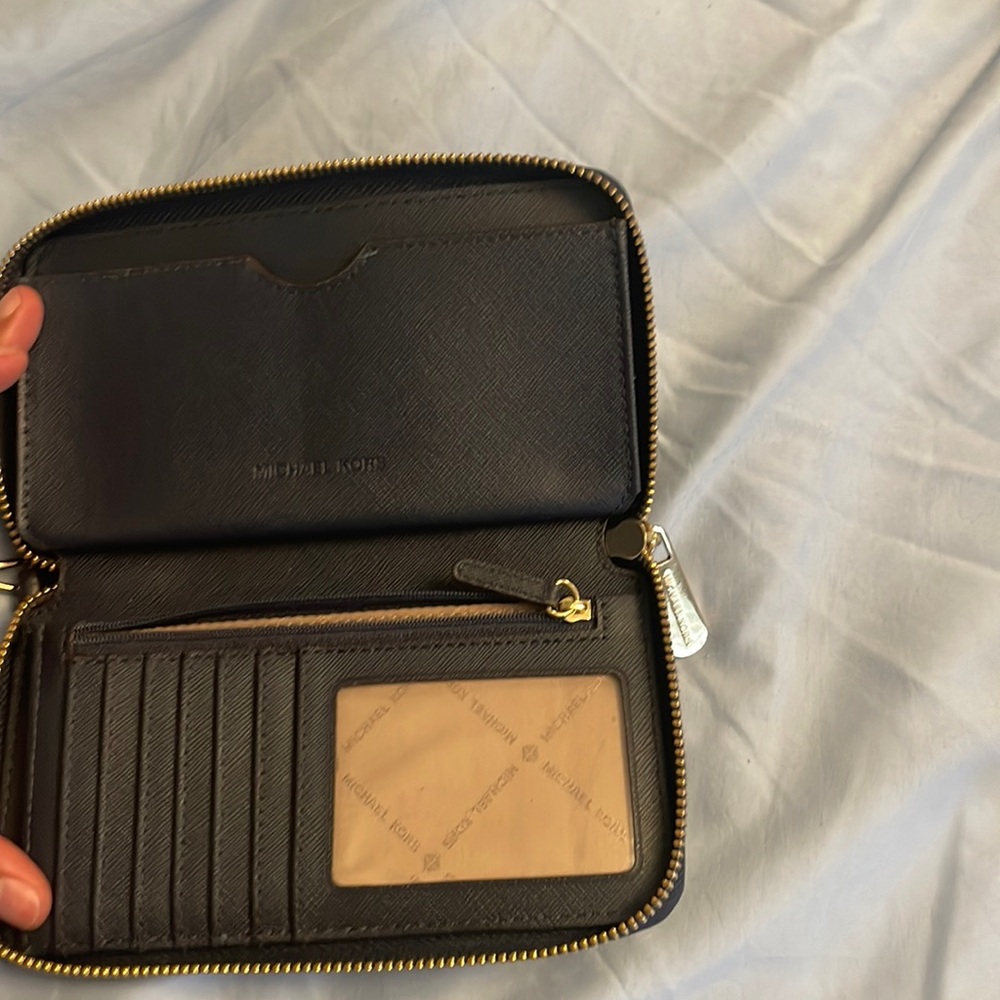 Micheal Kors Wallet